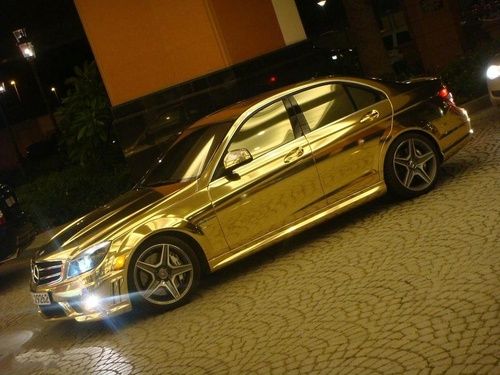 奔驰C63 AMG