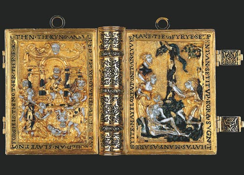 公元1540-45 年英国伦敦的微型祈祷书（吊坠），祈祷书画面四周的文字讲述了《圣经》的场景，British Museum 藏品