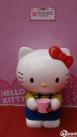 Hello Kitty40组不同年代的全立体公仔备受瞩目